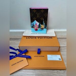 Louis Vuitton Passport Cover Vivienne Print Wallet
